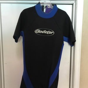 Gladiator shorty wetsuit